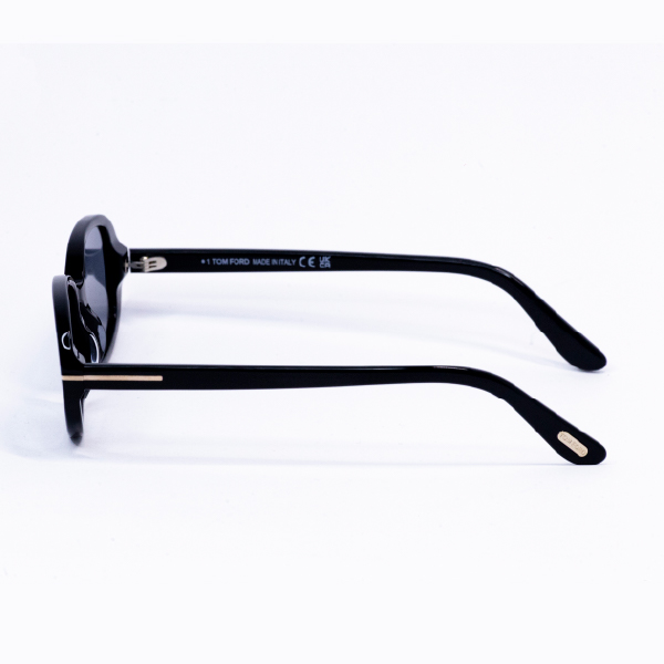 Oculos de Sol Tom Ford Iggy FT1364 Preto - Imagem 3